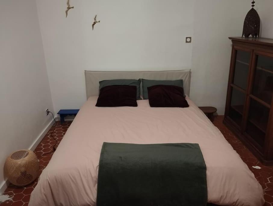 Appartement De Charme - Wifi - Centre Historique Toulon Bagian luar foto