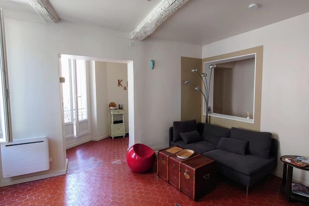 Appartement De Charme - Wifi - Centre Historique Toulon Bagian luar foto
