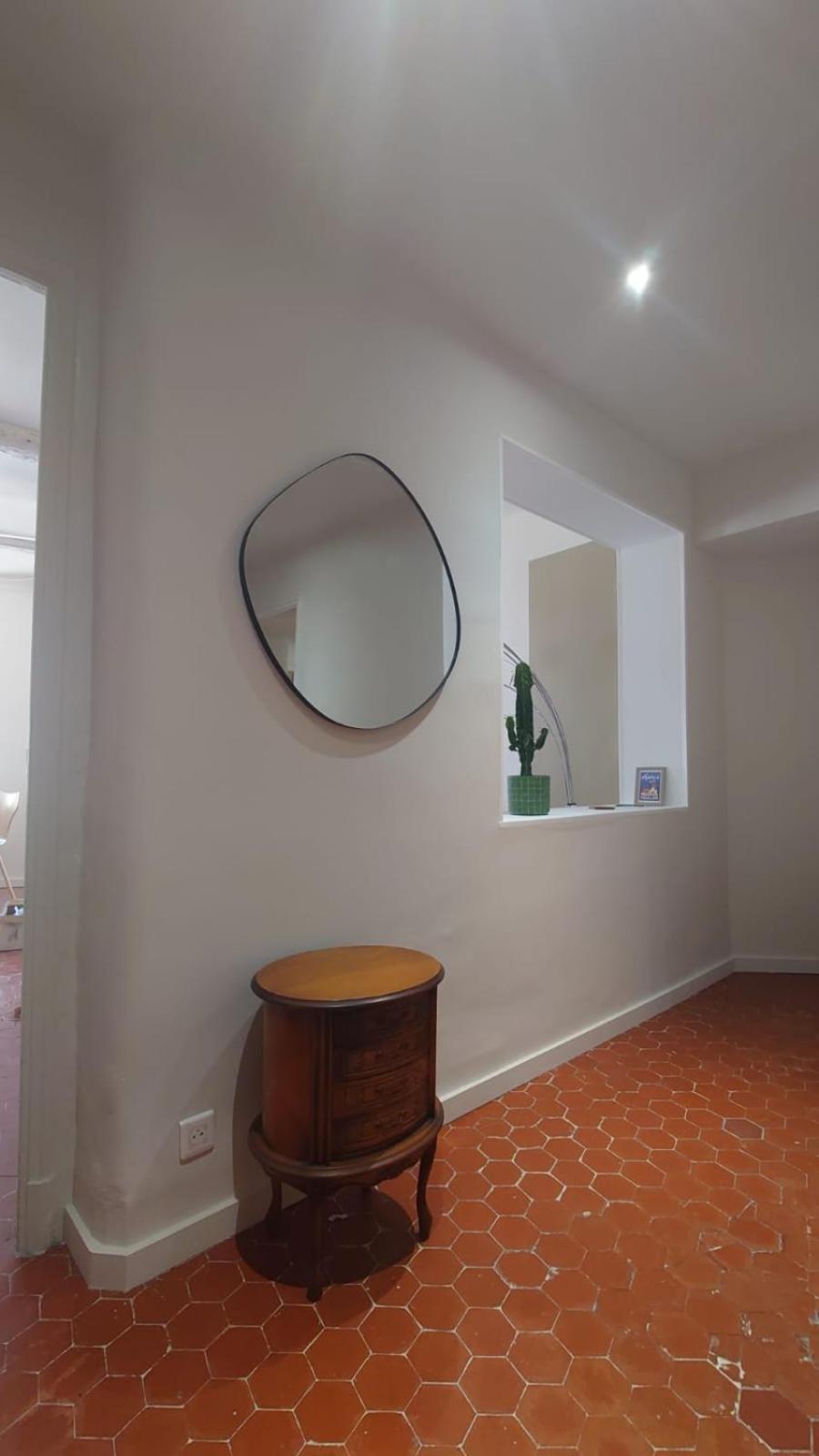 Appartement De Charme - Wifi - Centre Historique Toulon Bagian luar foto
