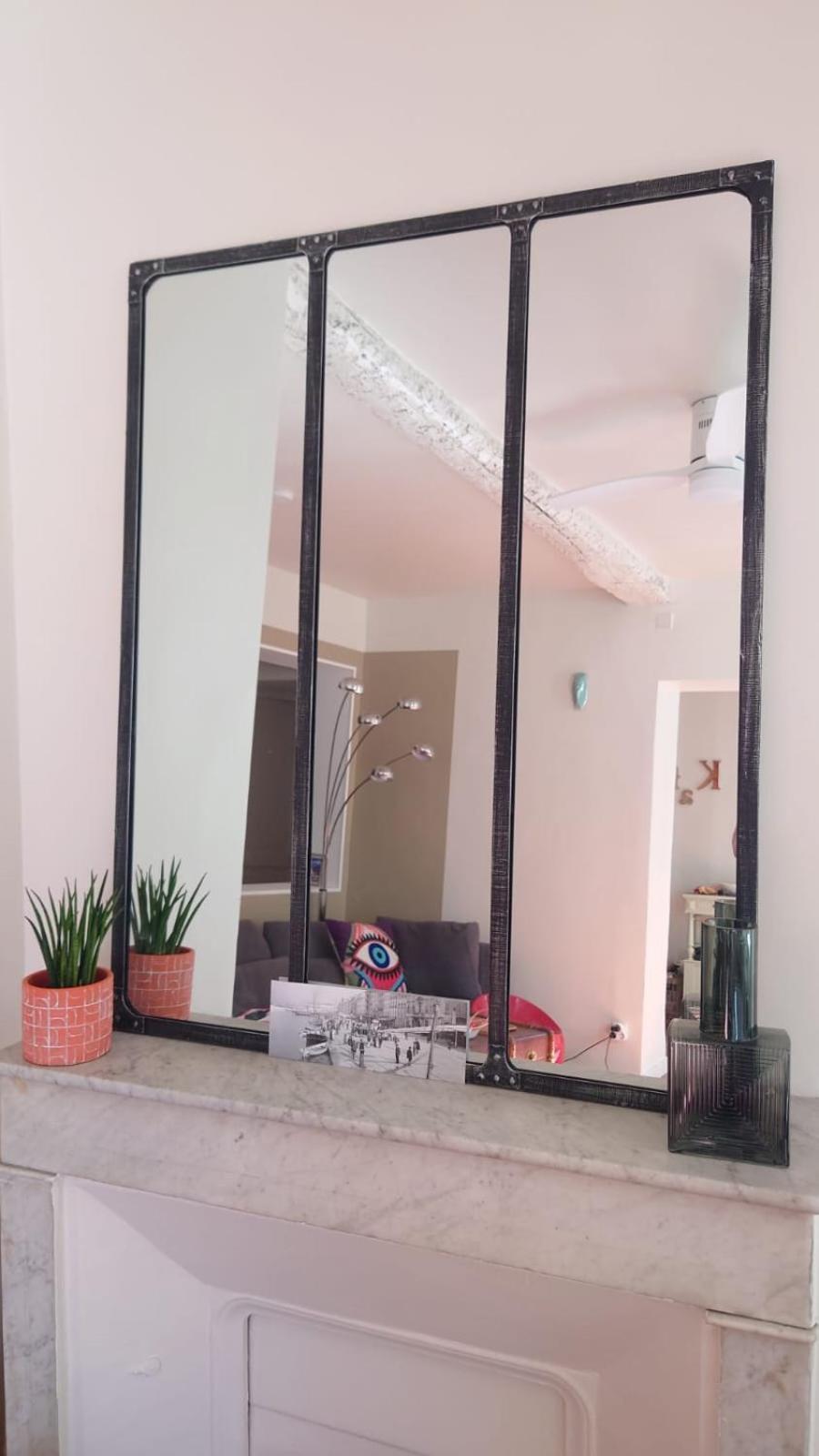 Appartement De Charme - Wifi - Centre Historique Toulon Bagian luar foto